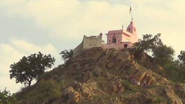 Udaipur to Pushkar Tour Service